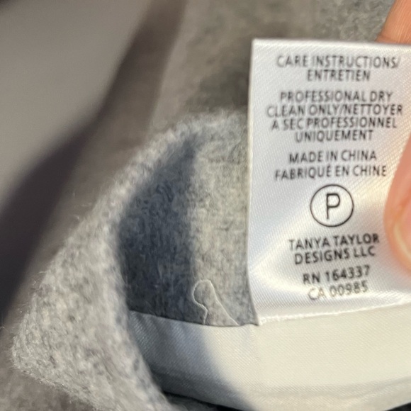 Tanya Taylor Coat Grey / Floral Reversible Cadence Floral Belted Coat Sz M/L NWT - Picture 14 of 15